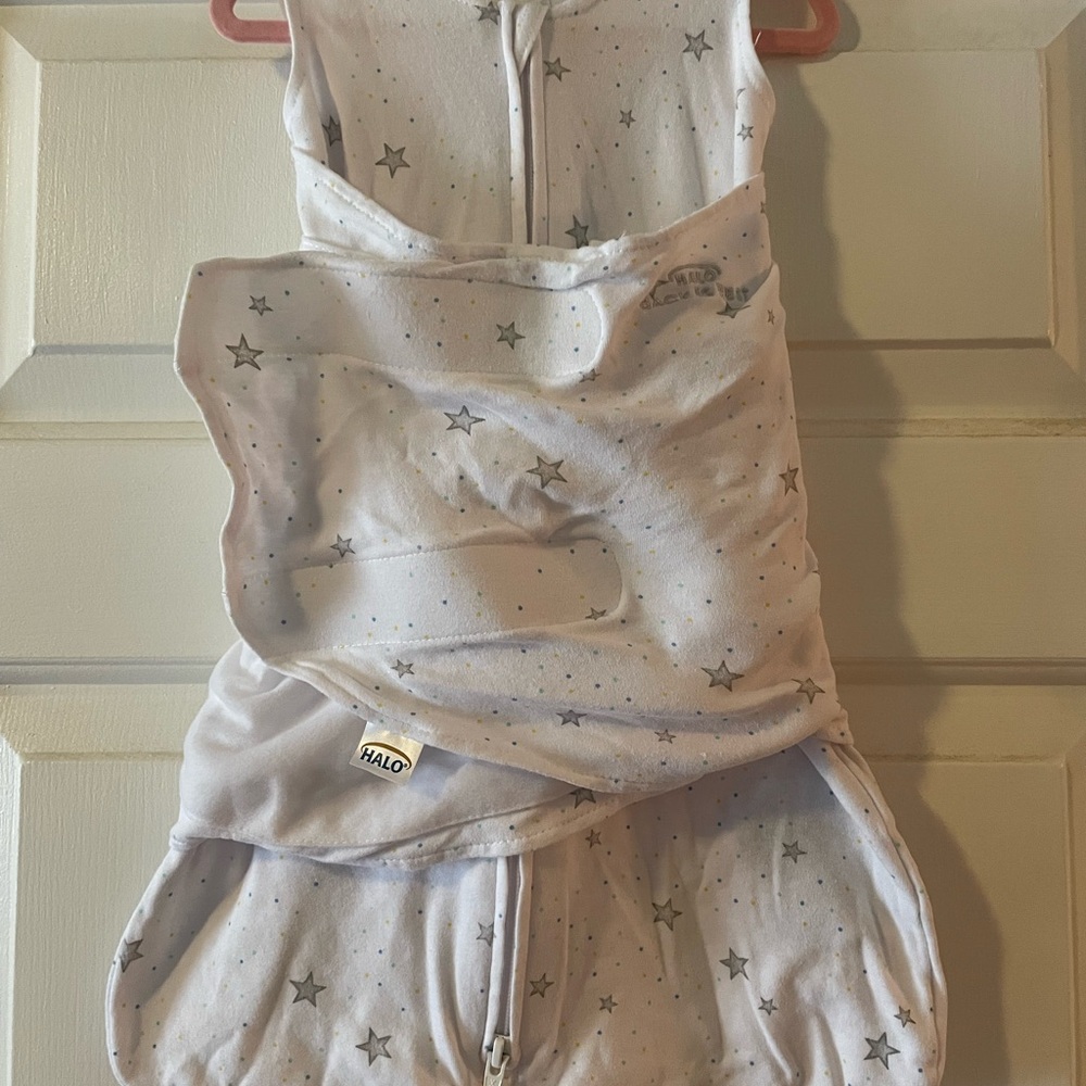 Halo White Star-Patterned Sleep Sack